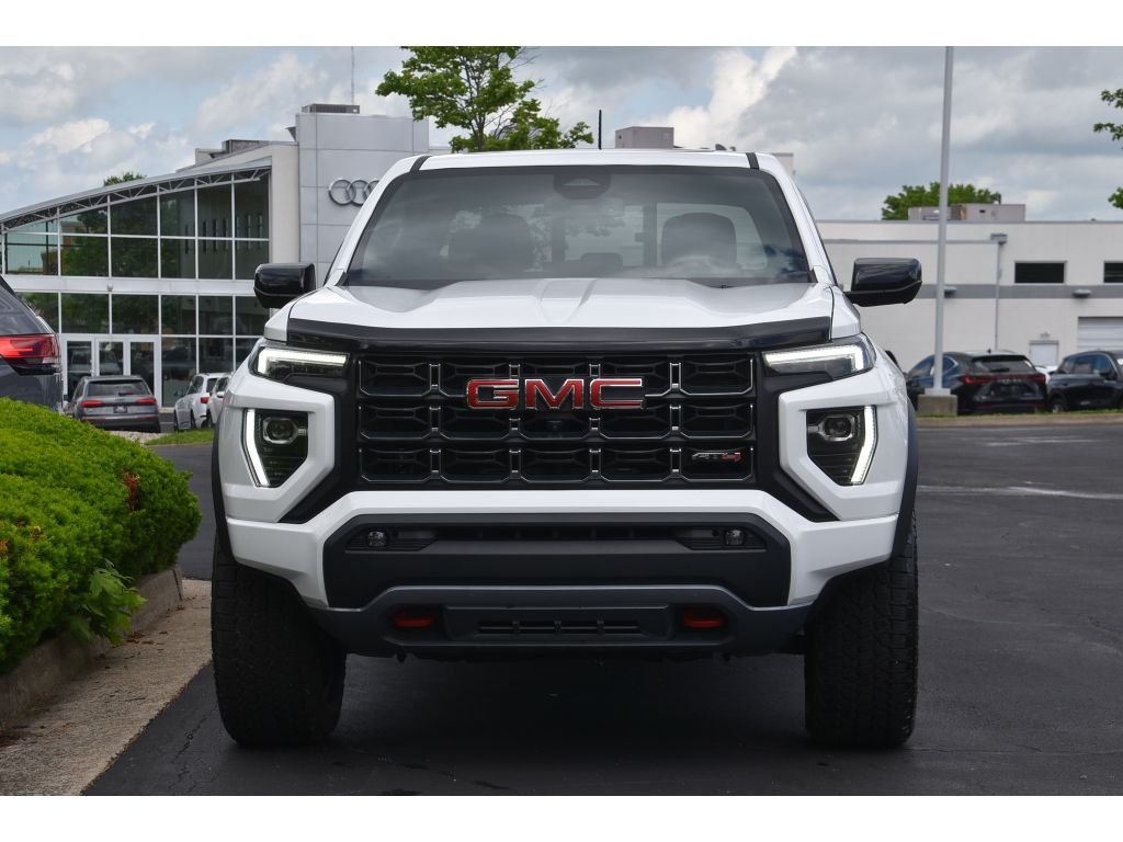 Used 2024 Summit White GMC 4WD AT4 image 8