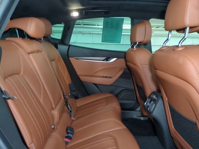 Used 2022 Azzuro Tributo (Blue) Maserati GT image 27