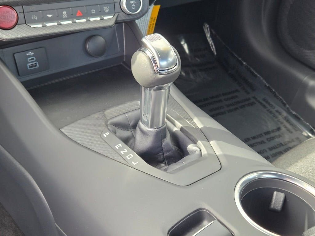 2026 Ford Mustang EcoBoost Fastback - Photo 23