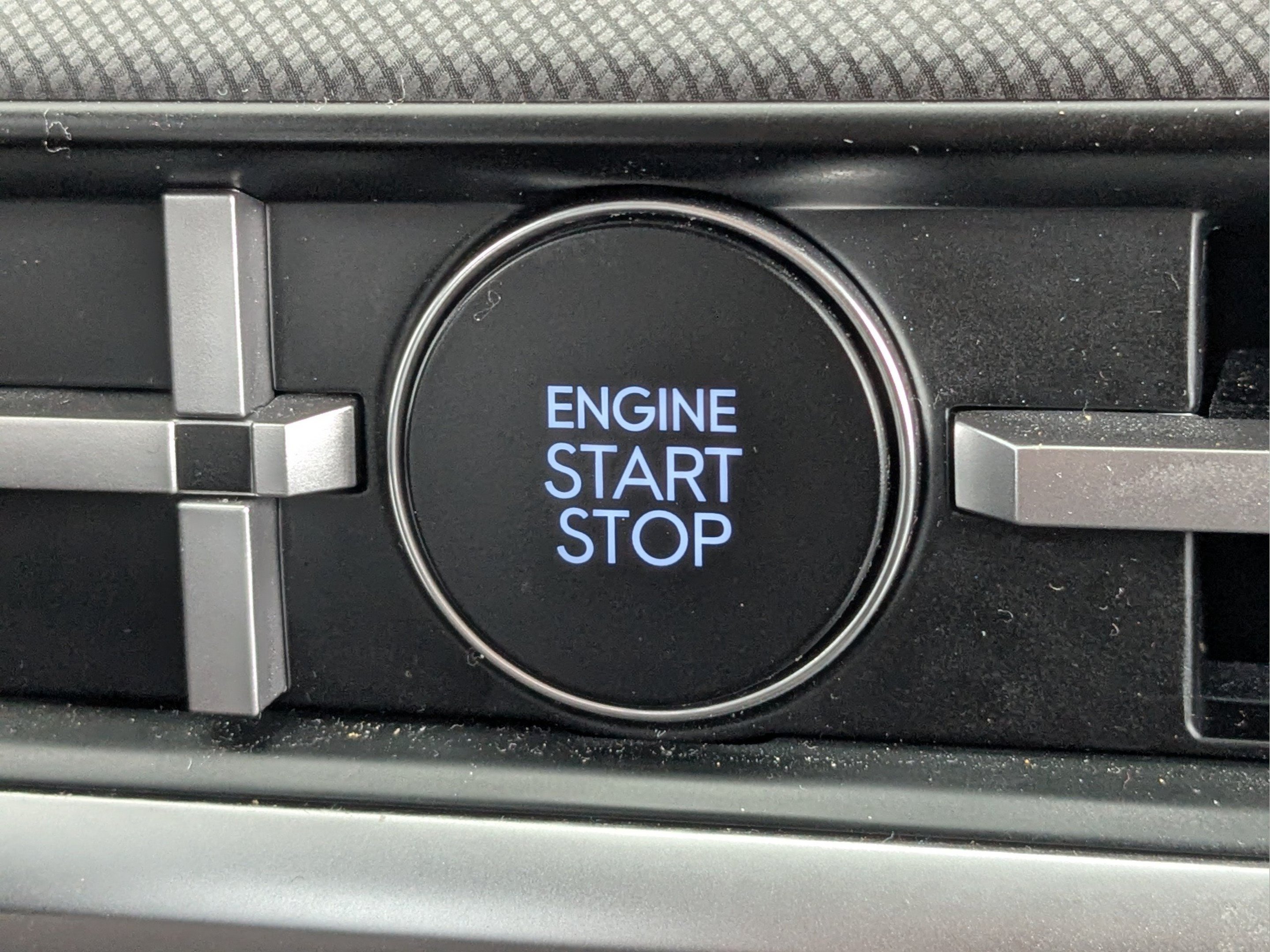 2024 Hyundai Santa Fe SE - Photo 30