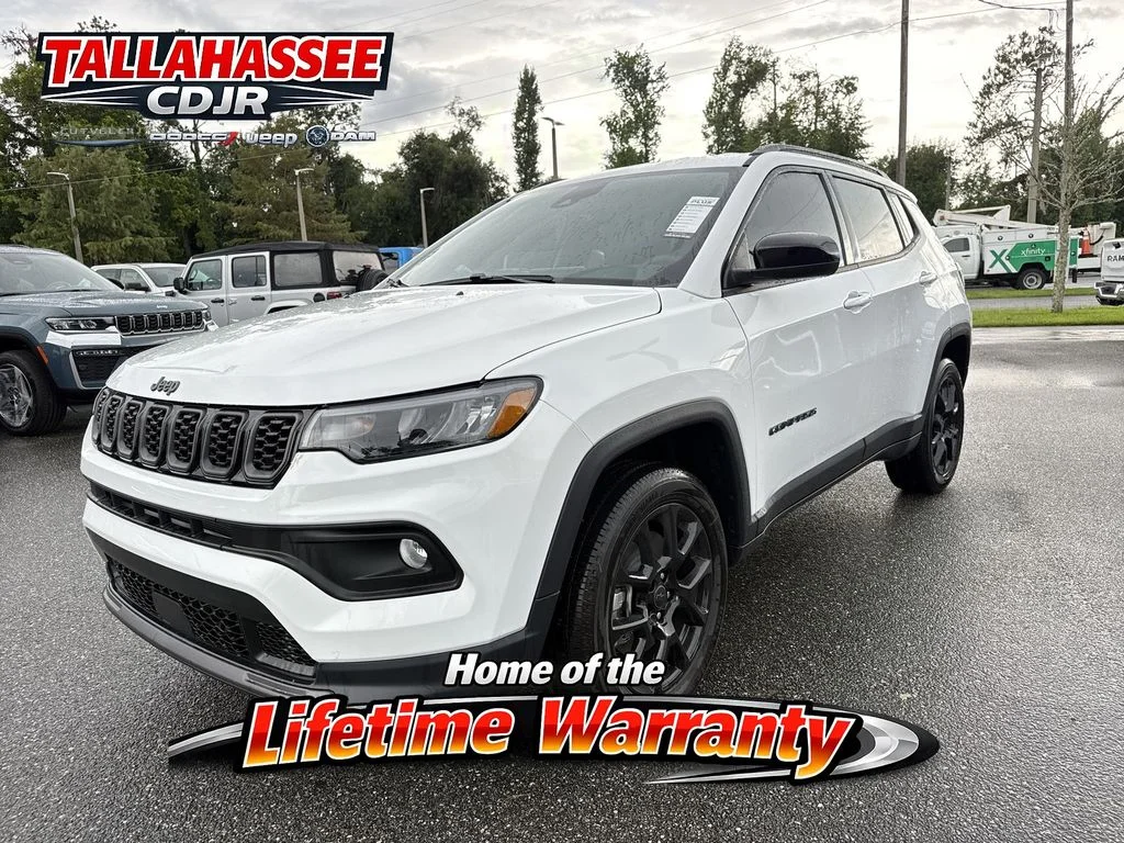 New 2026 Bright White Clear-Coat Exterior Paint Jeep Latitude image 9