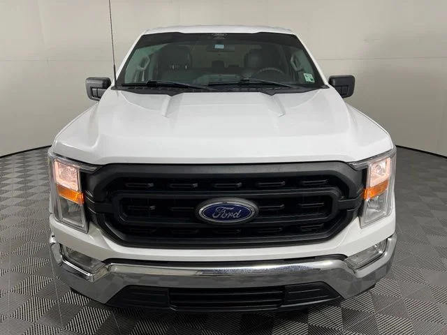 Used 2022 White Ford XL image 2
