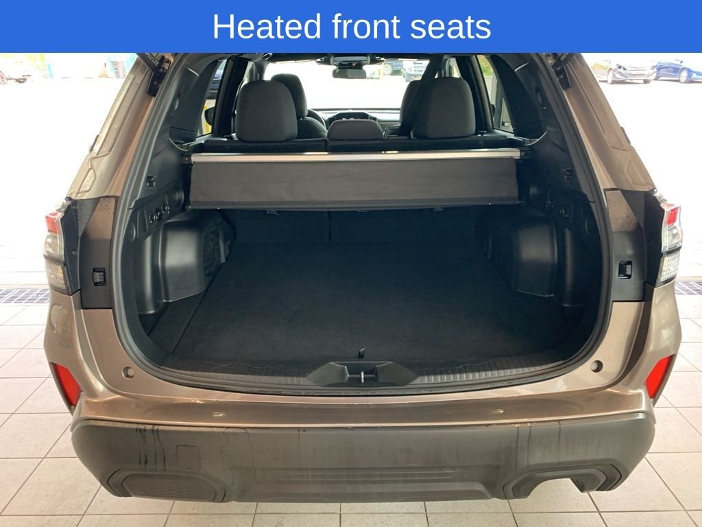 Used 2025 Brown Subaru Premium image 17