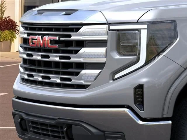 2026 GMC Sierra 1500 SLE - Photo 13