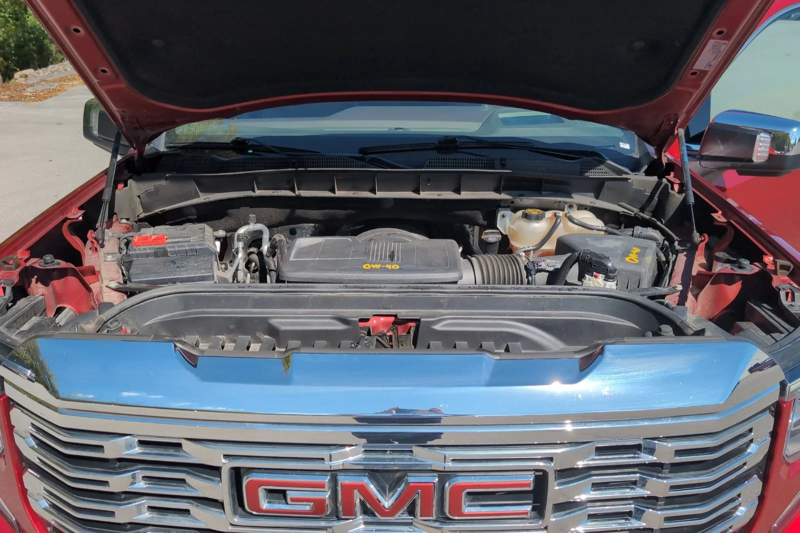 Used 2023 VOLCANIC RED TINTCOAT GMC Denali image 29