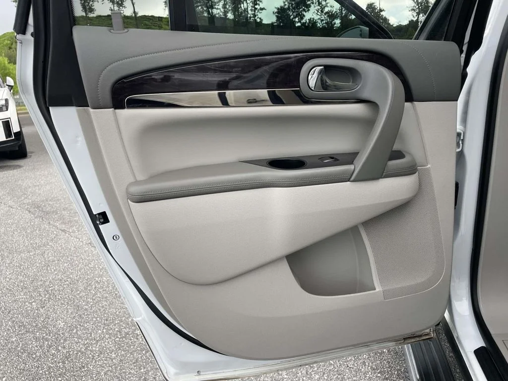 Used 2017 Summit White Buick Leather image 2