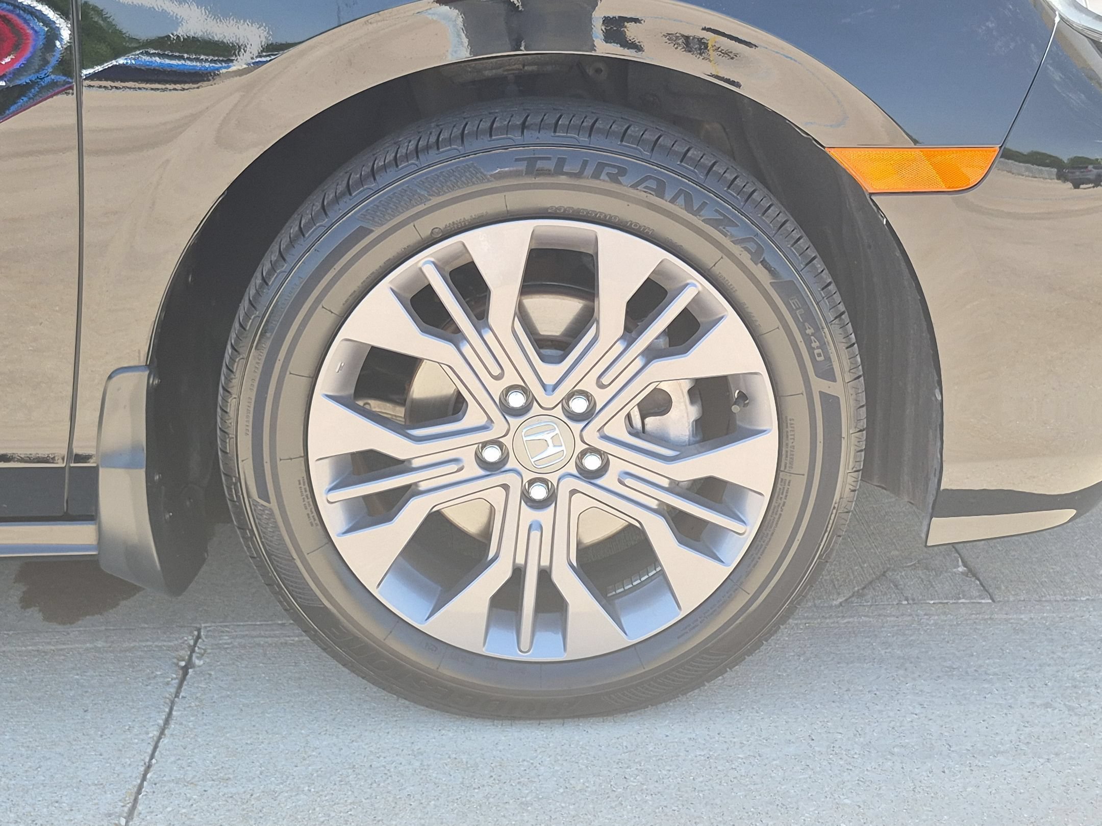 2025 Honda Odyssey Touring - Photo 37
