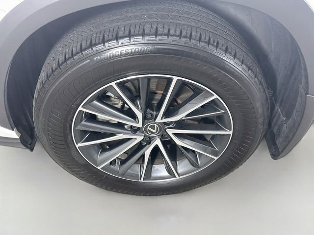 Used 2024 White Pearl Lexus 350h Premium image 30