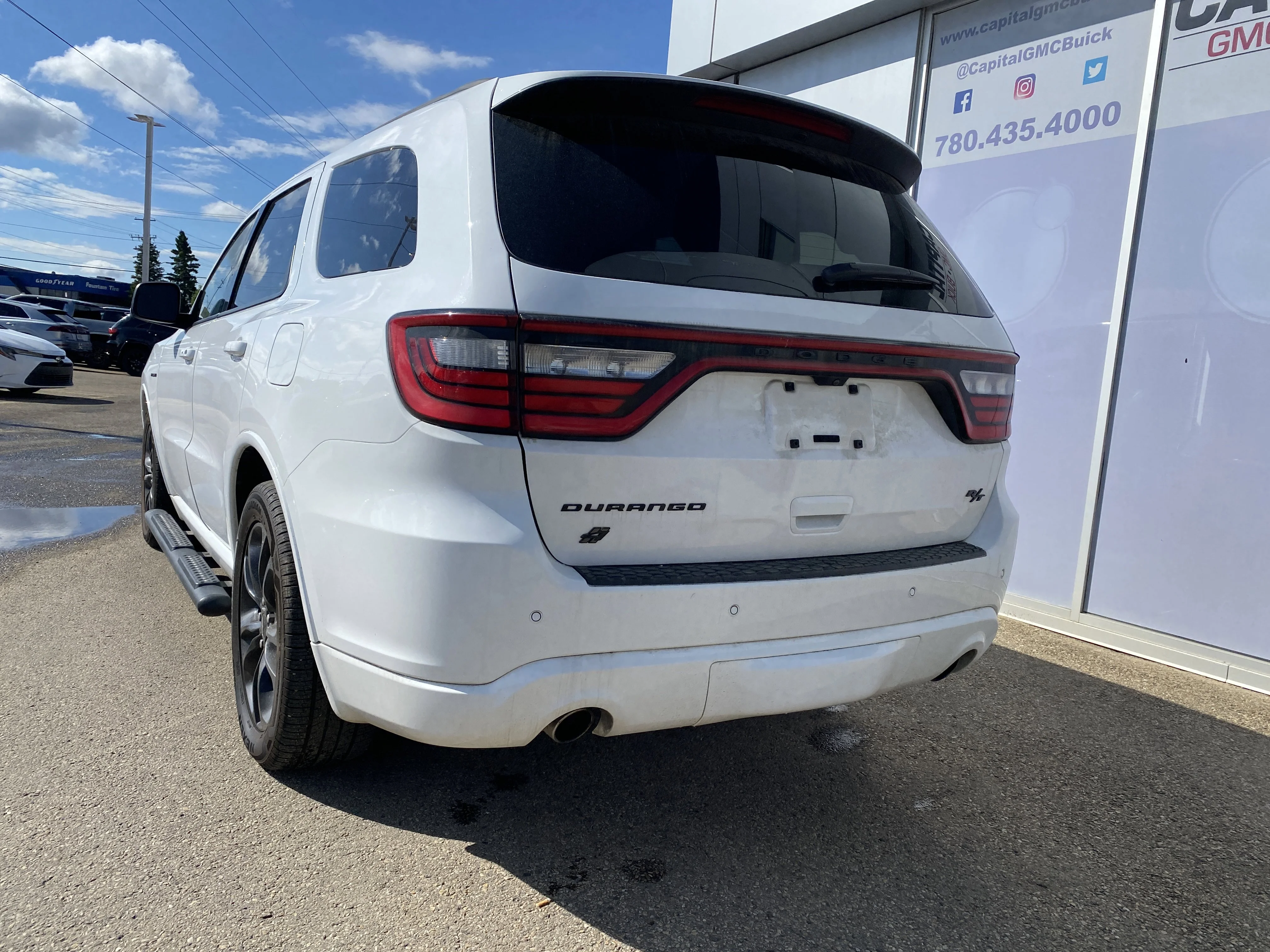 Certified Used 2024 White Knuckle Dodge R/T Plus AWD * 5.7L HEMI * ADAPTIVE CRUISE * TOW PACKAGE * image 3
