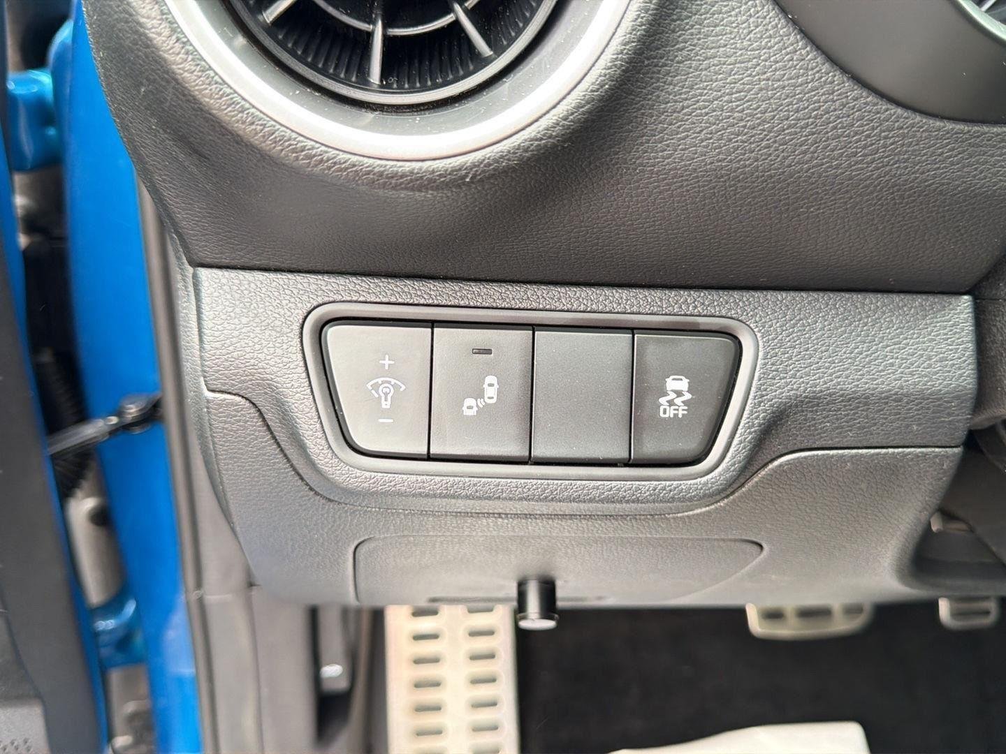 Used 2023 Sporty Blue Kia GT-Line image 26