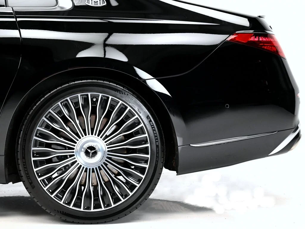 Used 2024 Obsidian Black Mercedes-Benz Maybach S 680 image 29