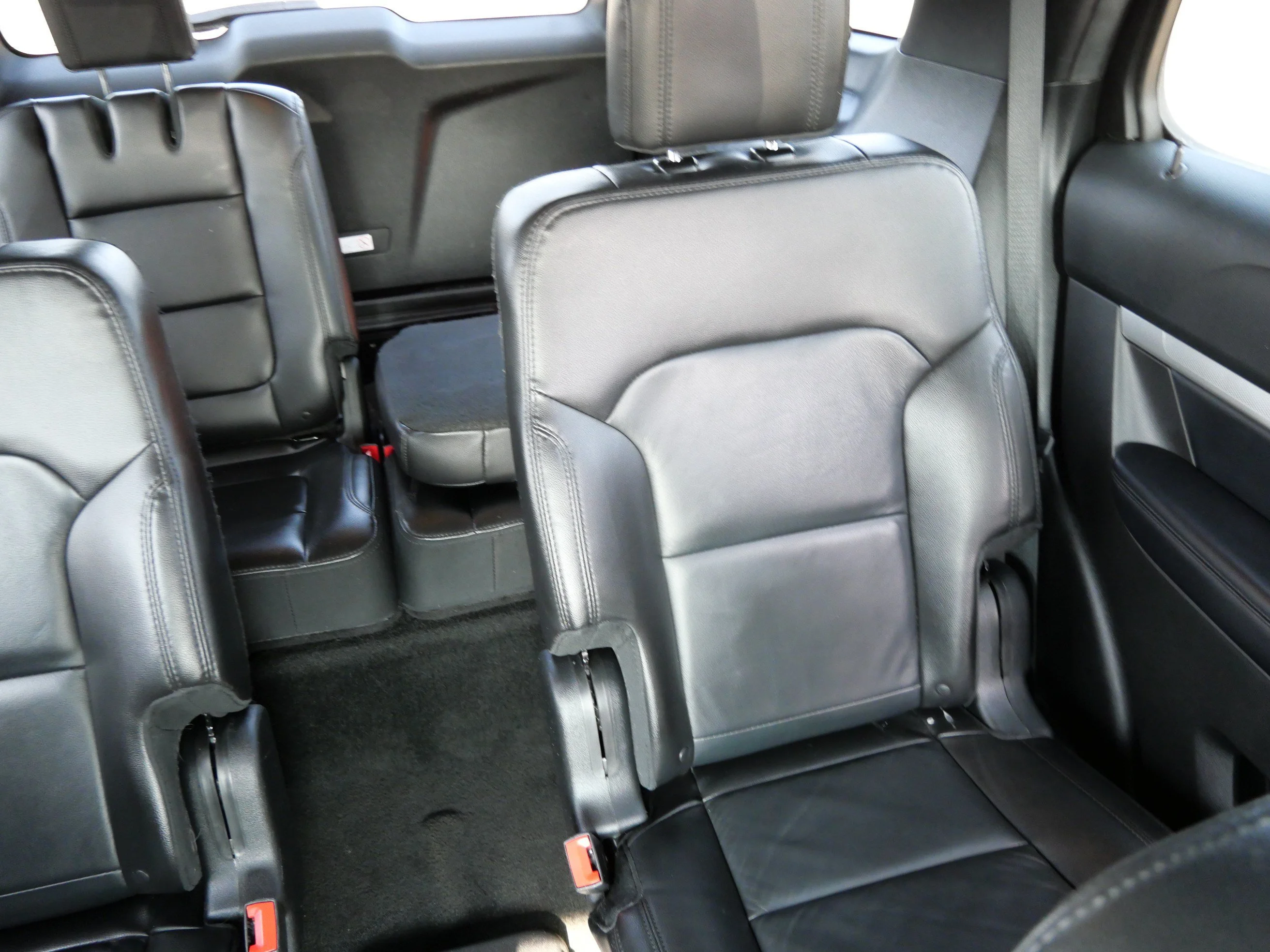 Used 2017 Ingot Silver Metallic Ford XLT image 14