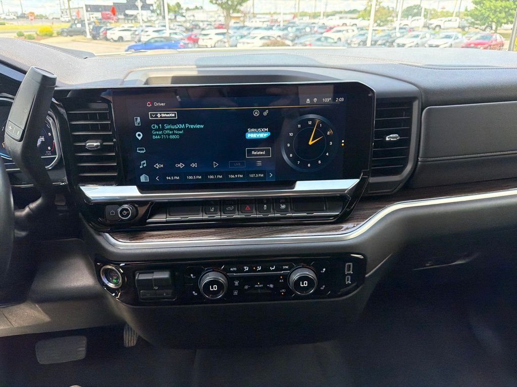 Used 2025 White Chevrolet LT image 23