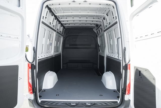 New 2026 Arctic White Mercedes-Benz Cargo 144 WB image 52