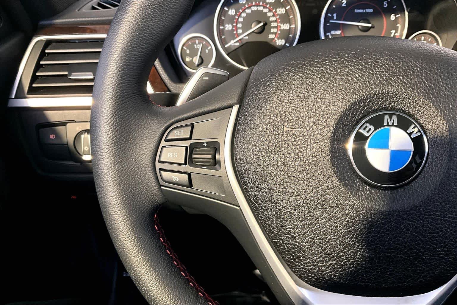 Used 2018 Black Sapphire Metallic BMW 330i xDrive image 24
