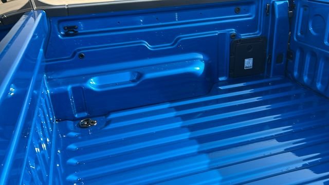 New 2025 Blue Ford XLT image 21