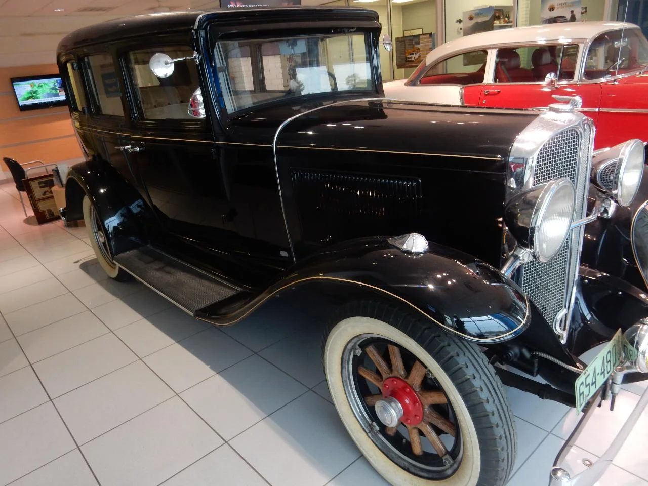 Used 1931 Black Pontiac sedan image 1