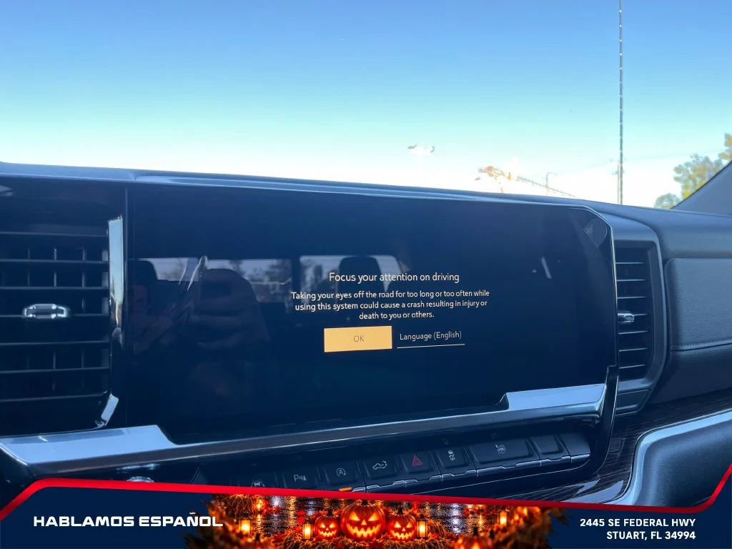 New 2026 Summit White GMC Elevation image 30