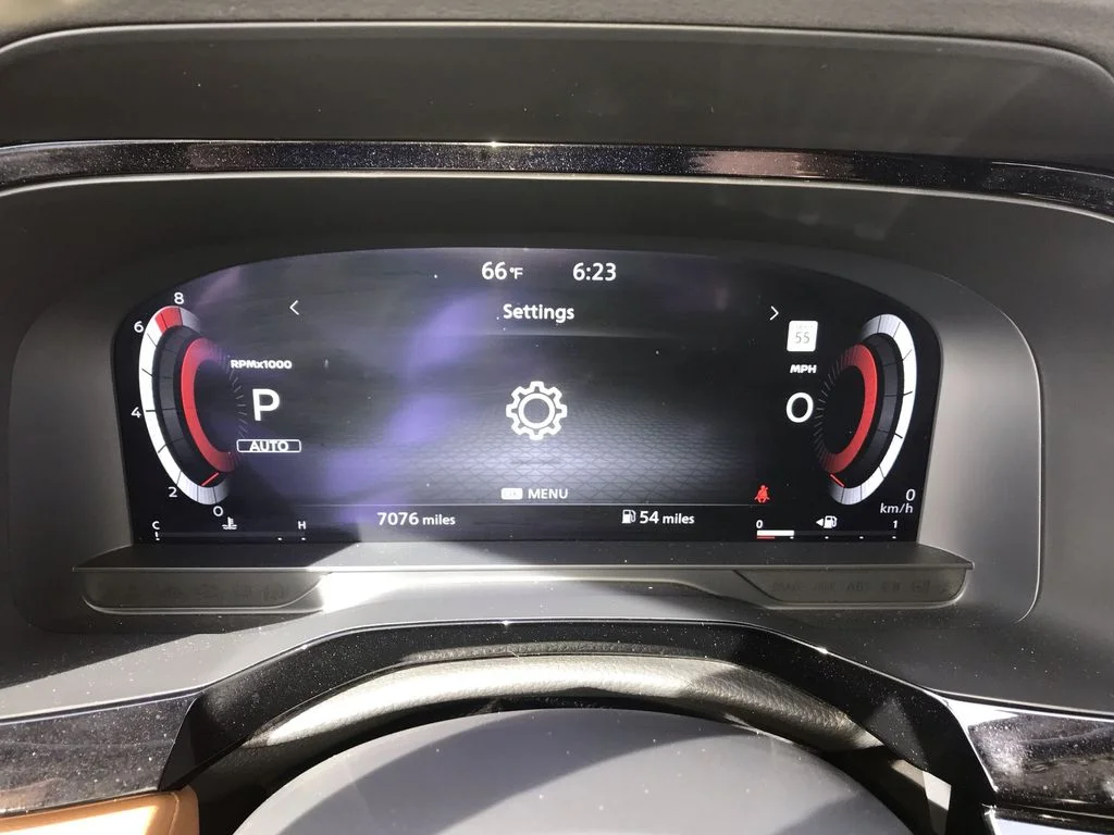 Used 2024 Gray Nissan Platinum image 15