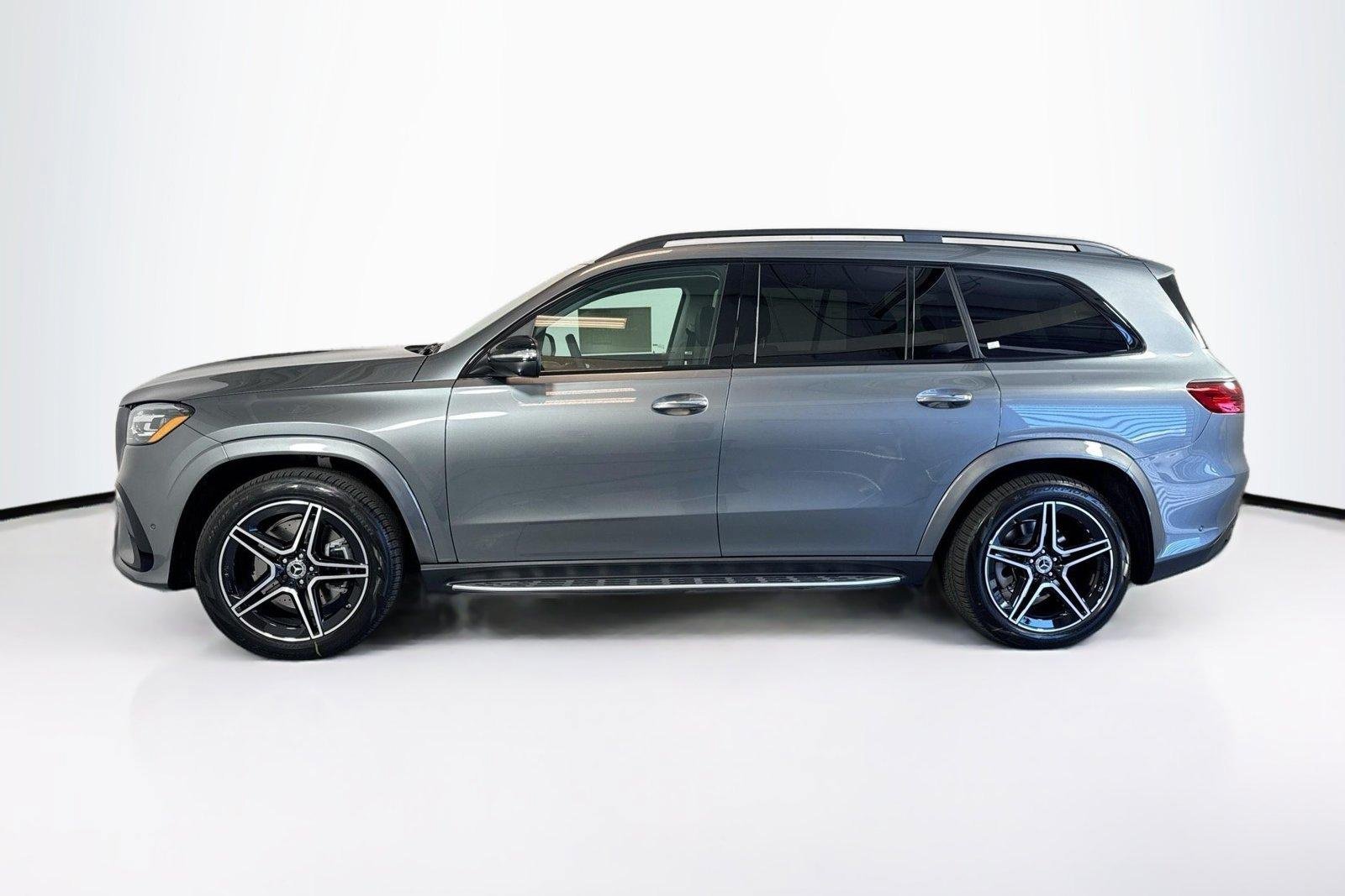 New 2026 Selenite Grey Metallic Mercedes-Benz GLS 450 image 8