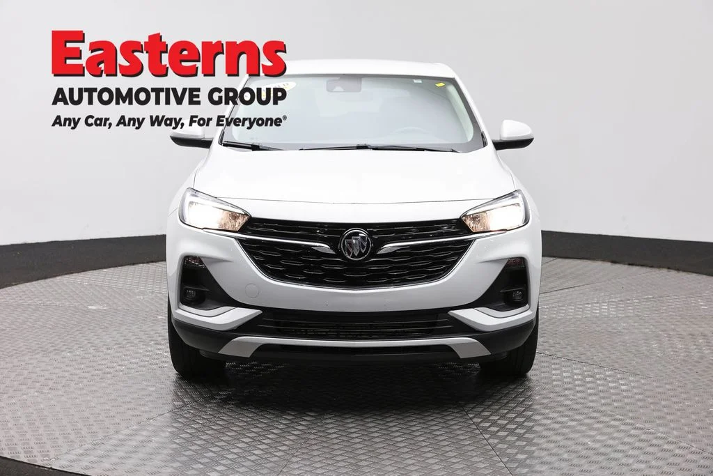 Used 2022 White Buick Preferred image 2