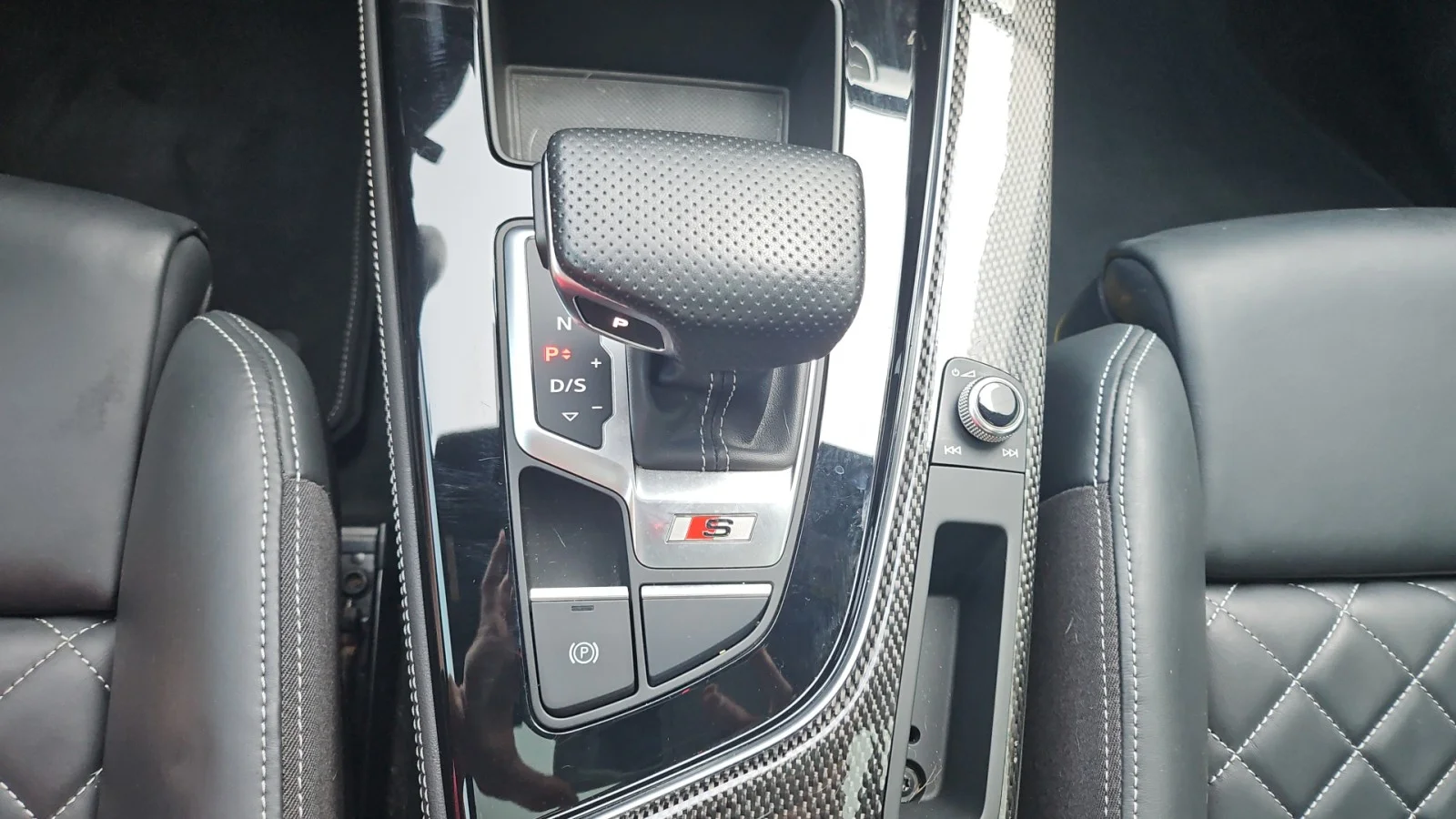 Used 2022 Quantum Gray Audi Premium Plus image 22