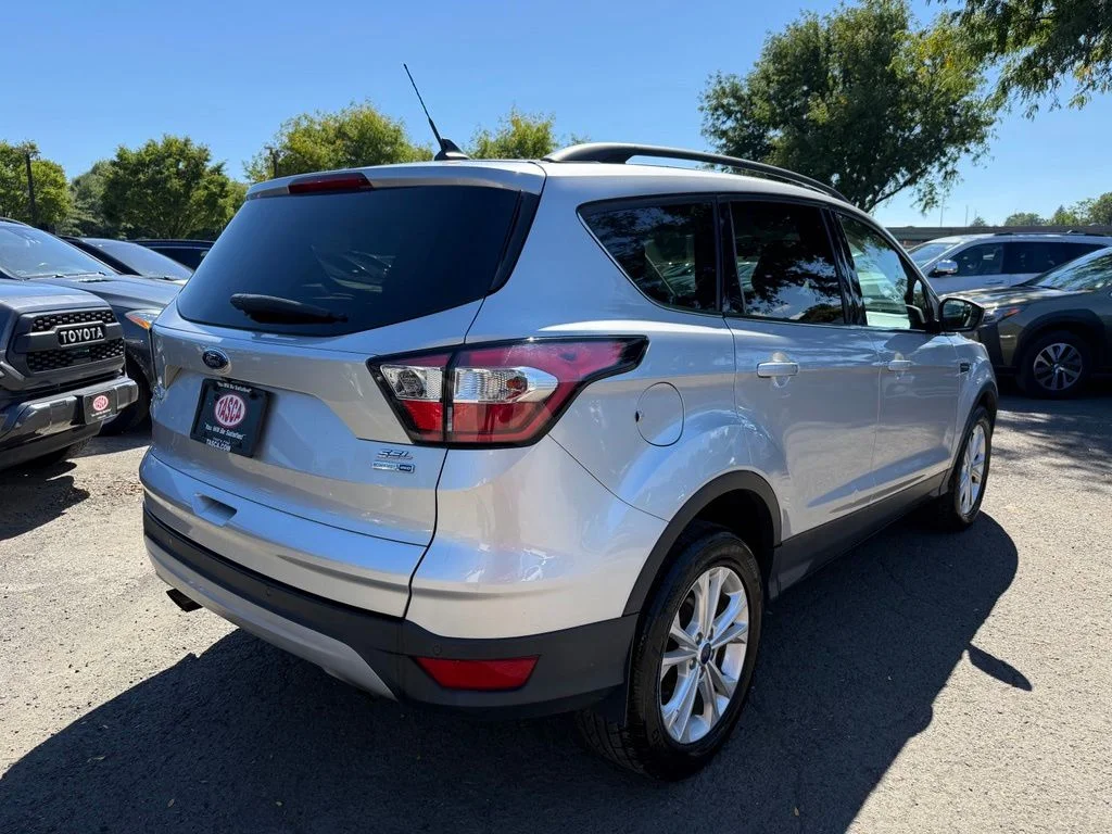 Used 2018 Ingot Silver Ford SEL image 8