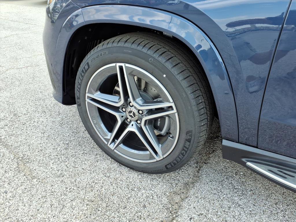 New 2026 Twilight Blue Metallic Mercedes-Benz GLS 450 image 9