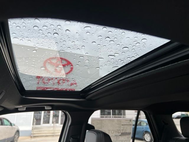 New 2026 Wind Chill Pearl <sup>1</sup> Toyota  TRD Sport Premium image 12