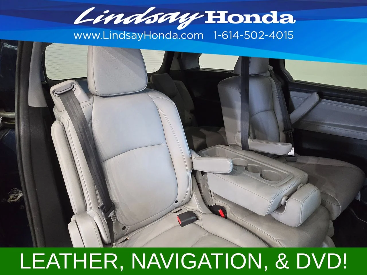 Used 2024 Obsidian Blue Pearl Honda Touring image 8