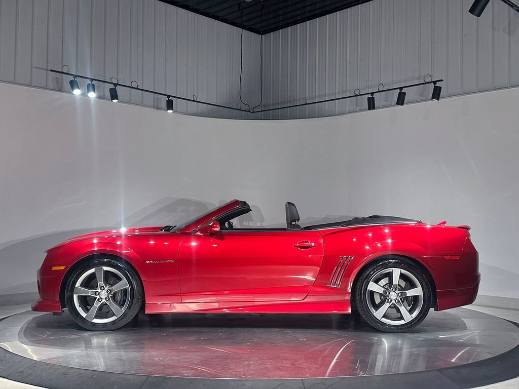 Used 2012 Crystal Red Tintcoat Chevrolet 2SS image 12