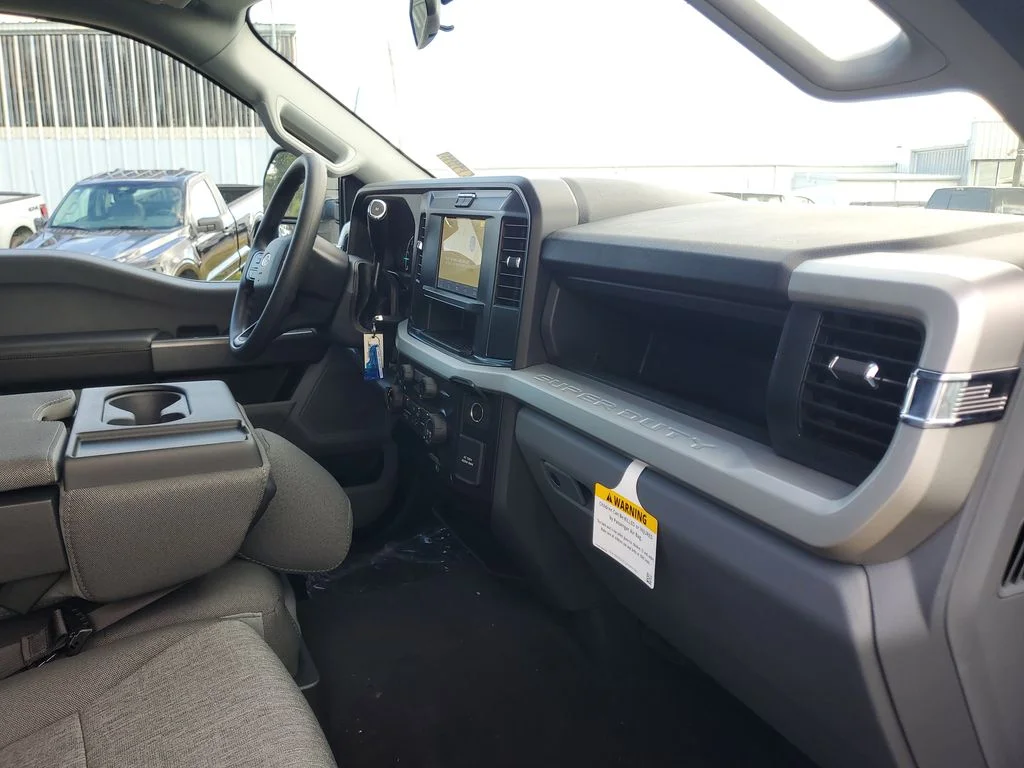 2026 Ford F-250 Super Duty XL - Photo 29