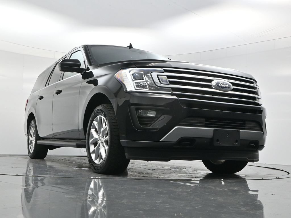 Used 2020 Black Ford XLT image 45