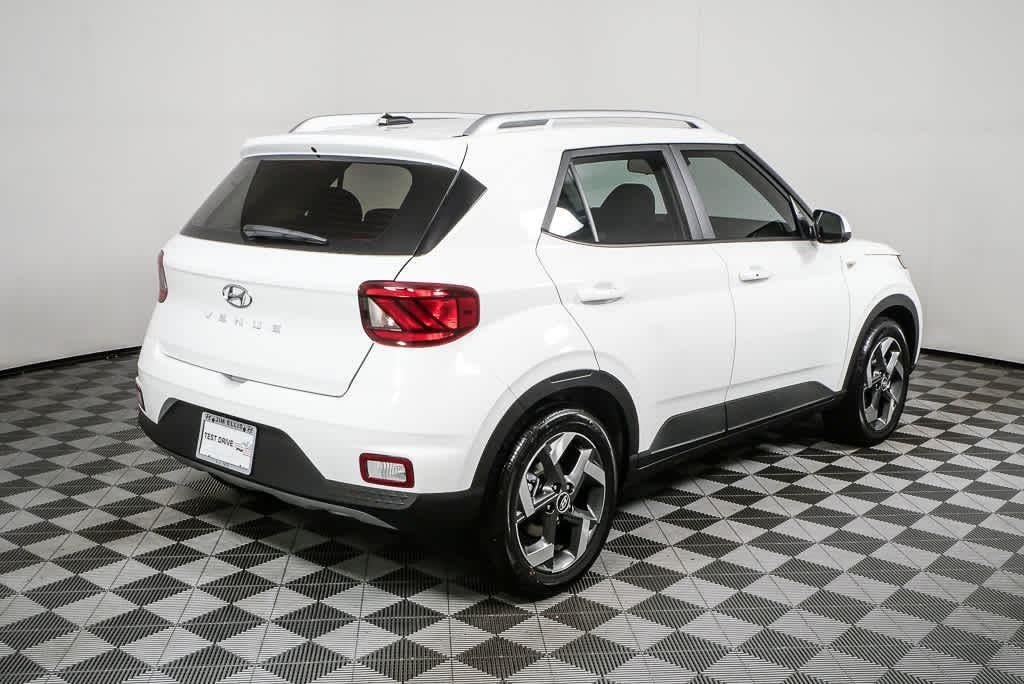 New 2026 Lunar White Hyundai SEL image 3