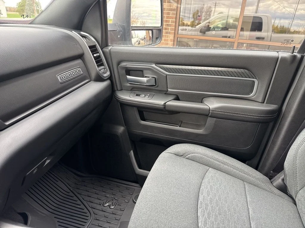 2026 RAM 2500 Big Horn - Photo 38