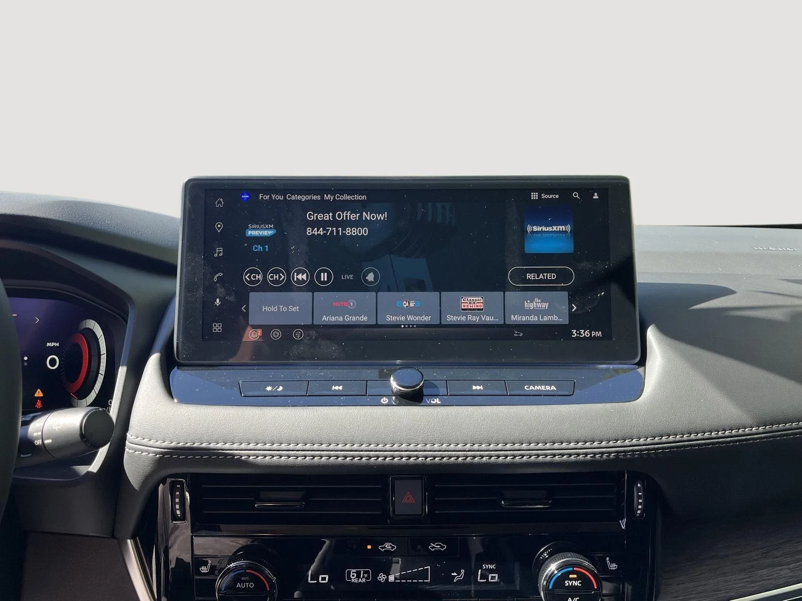 New 2026 Everest White Pearl TriCoat Nissan Platinum image 24