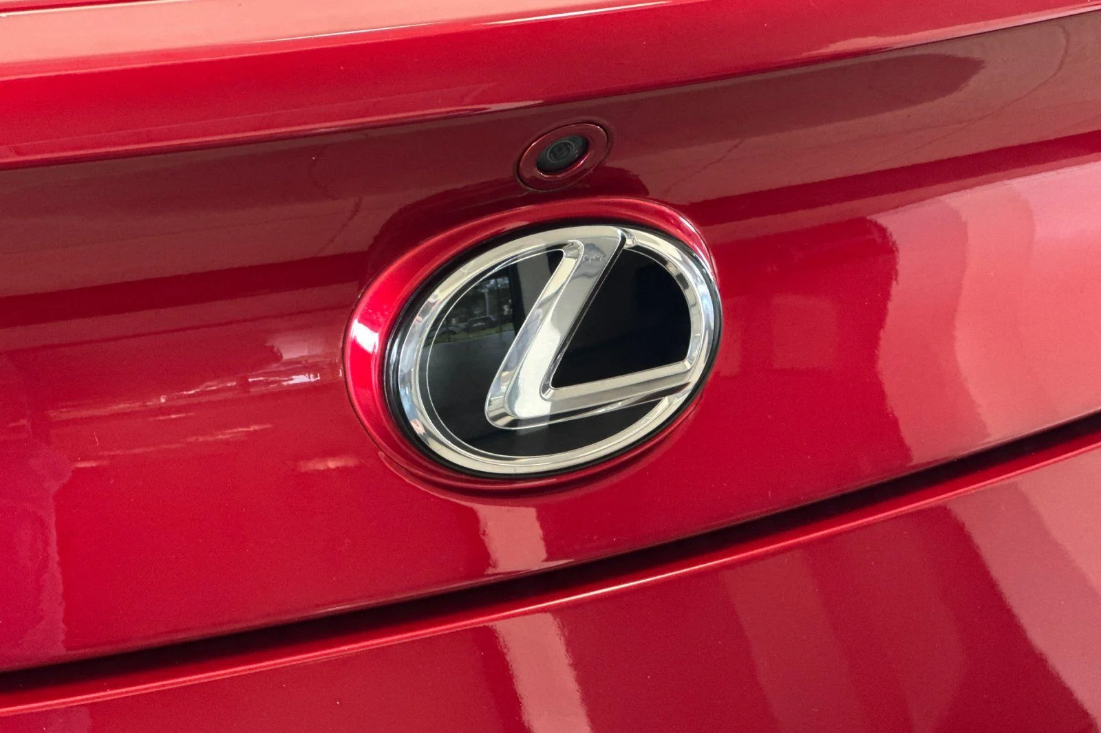 Used 2021 Infrared Lexus 500 image 21