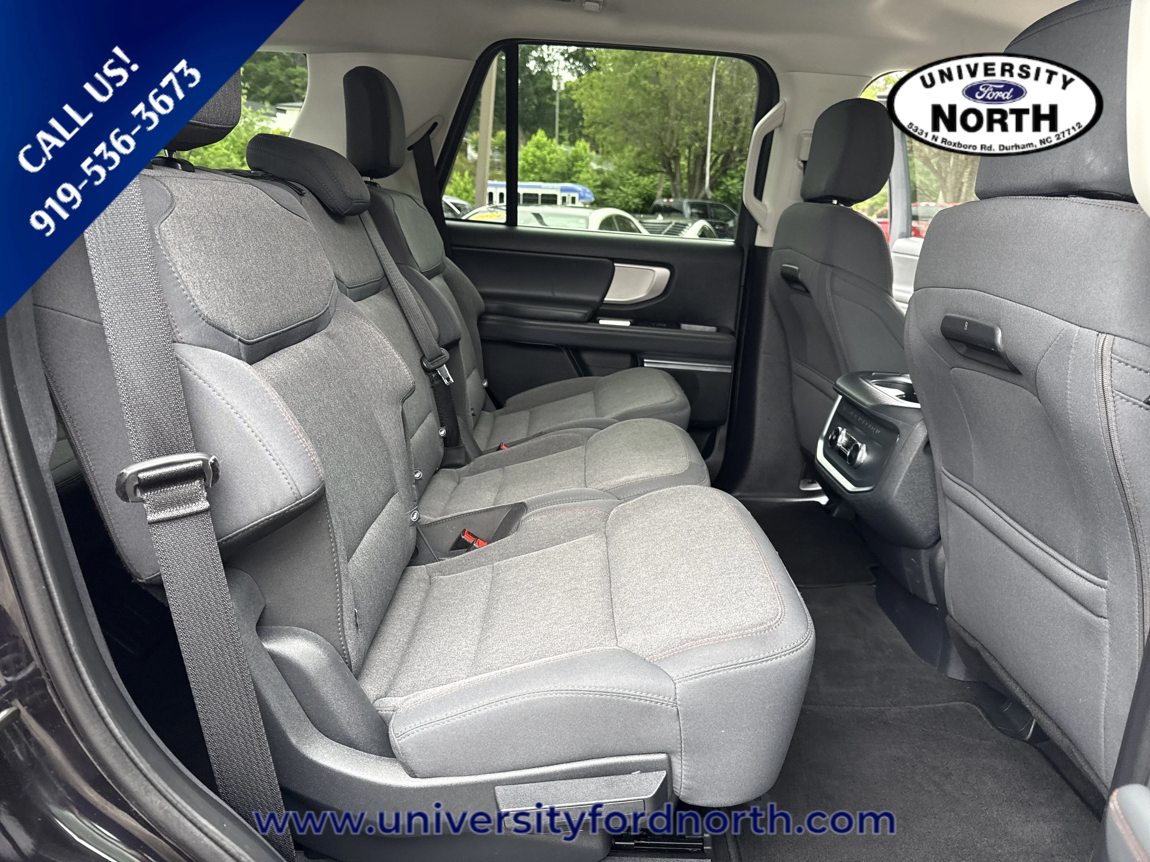 Used 2025 Agate Black Metallic Ford Active image 37