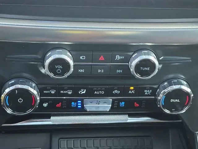 Used 2025 Red Ford King Ranch image 26