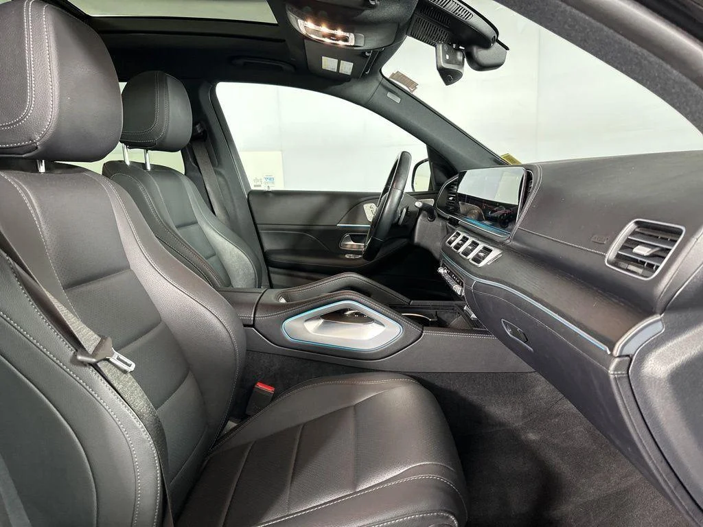 Used 2023 Obsidian Black Metallic Mercedes-Benz GLS 450 image 29