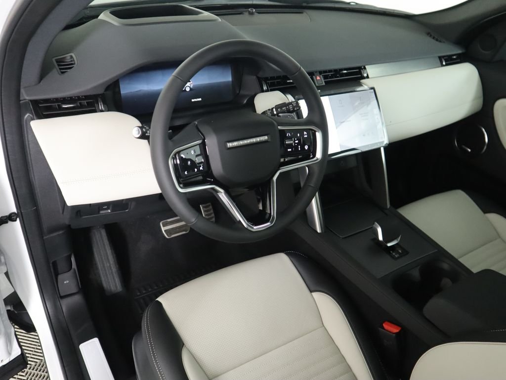 2025 Land Rover Discovery Sport Dynamic SE - Photo 10