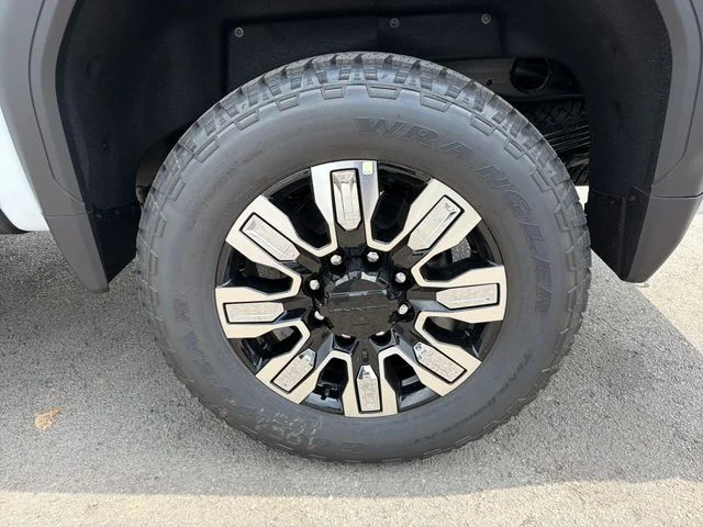2026 GMC Sierra 2500HD Denali - Photo 26