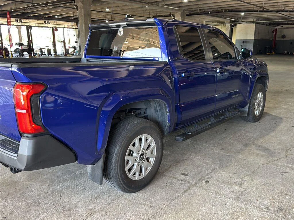 Used 2024 Blue Crush Metallic Toyota SR5 image 3