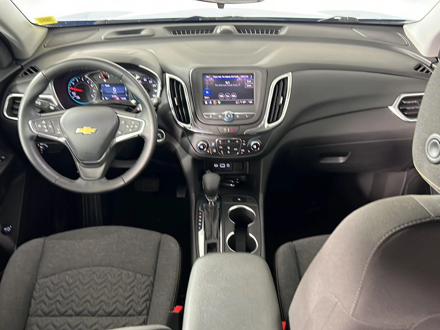 Used 2024 Riptide Blue Chevrolet LT image 2