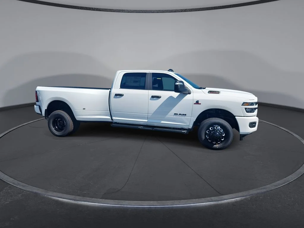 New 2026 Bright White Clearcoat RAM Big Horn image 9