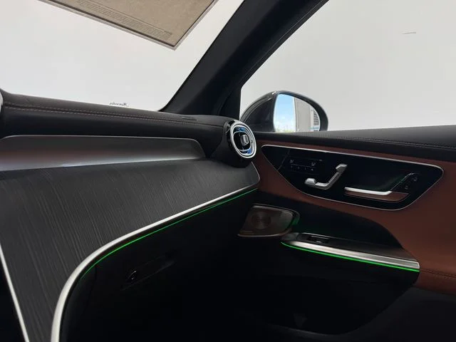 New 2027 Gray Mercedes-Benz GLC 300 image 37