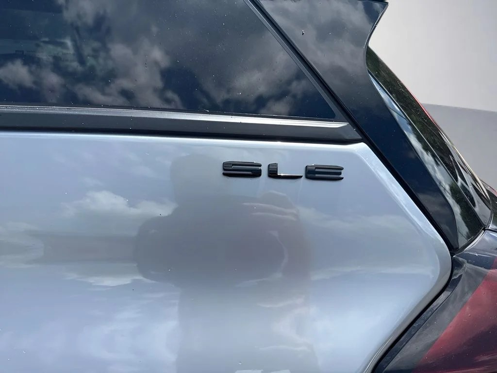 Used 2024 Silver GMC SLE image 34