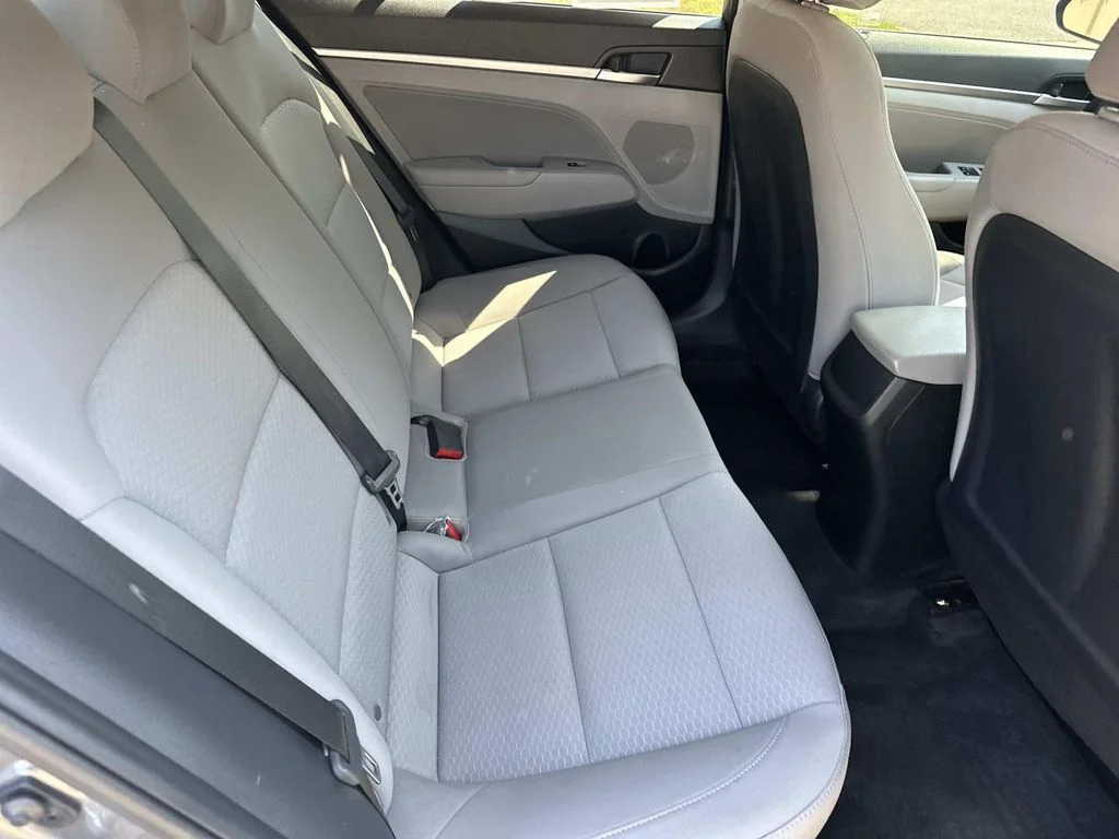Used 2019 Gray Hyundai SEL image 15