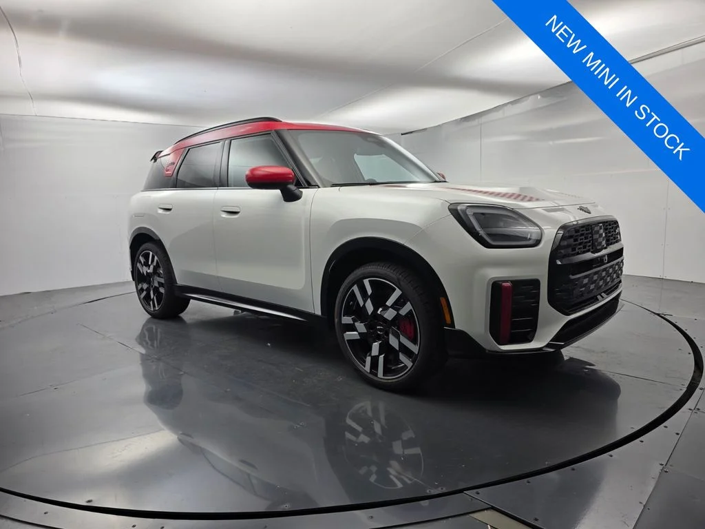 New 2027 White MINI Iconic image 1