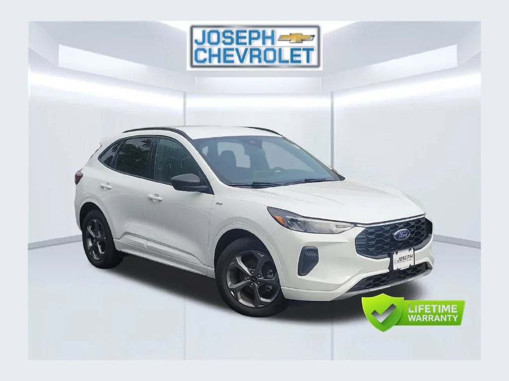 2023 Ford Escape